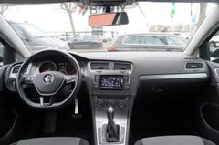 Fahrzeugabbildung Volkswagen Golf VII Lim. Trendline BMT DSG 2.Hand KM!