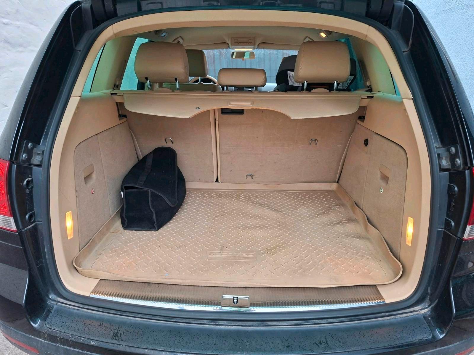 Volkswagen Touareg 2006 — photo 8