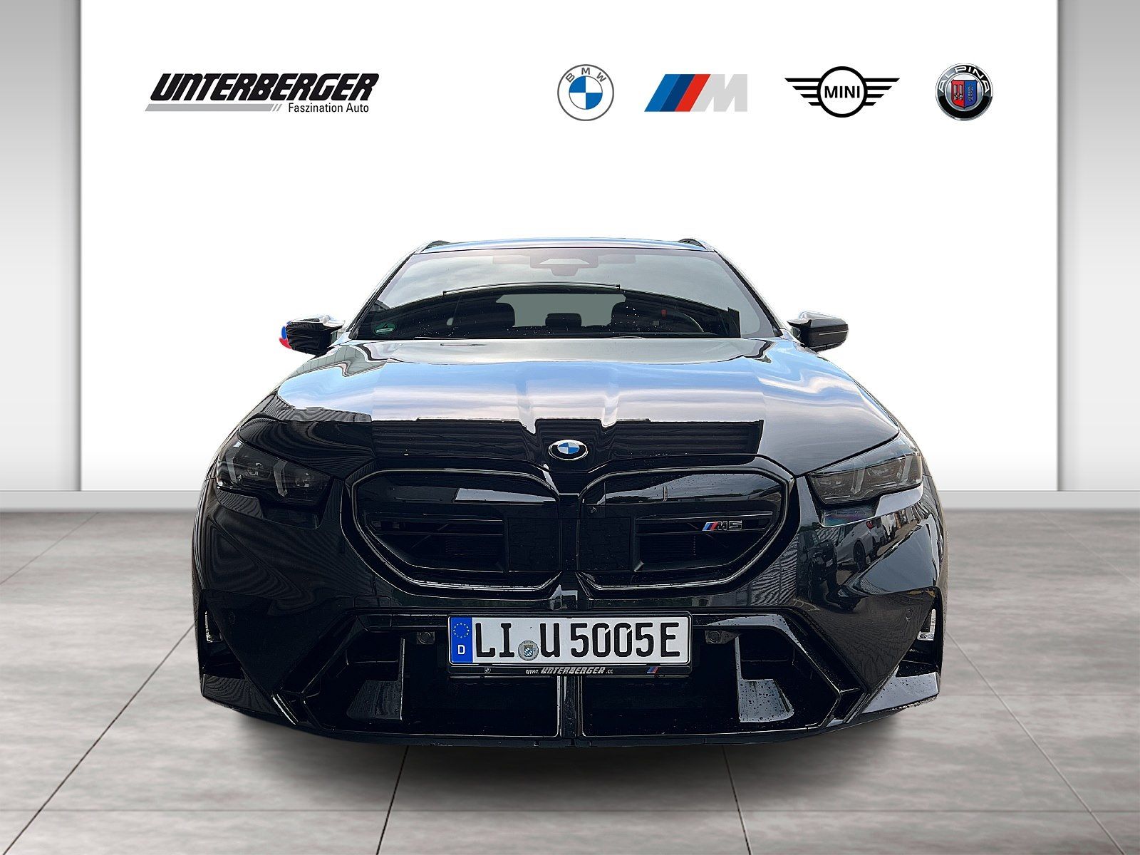 BMW M5 Touring Carbon Keramik, B&W, AHK, Ultimate Pa imagem 2