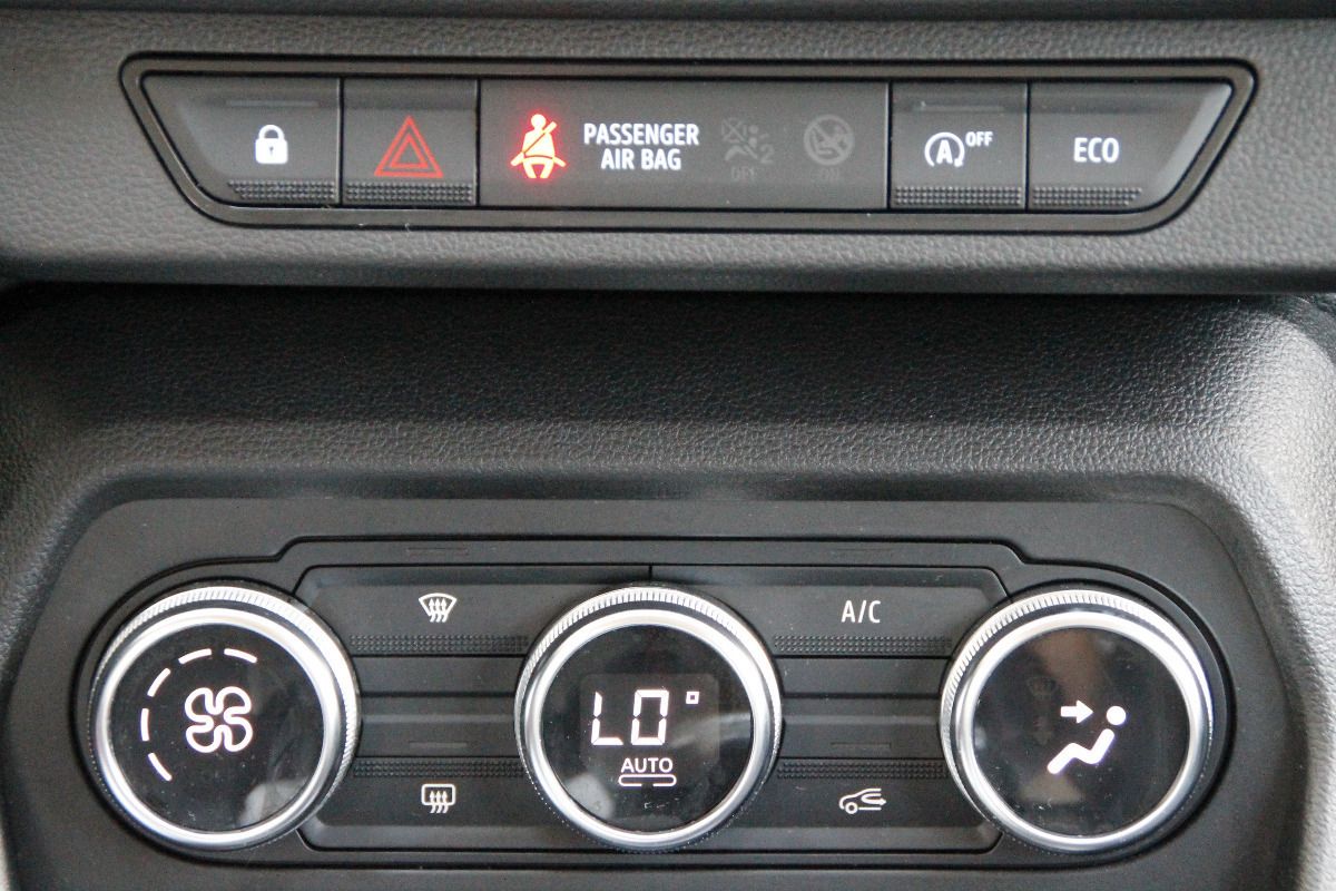 Fahrzeugabbildung Dacia Sandero III Comfort TCe 100 ECO-G