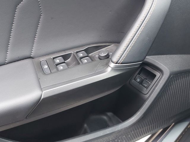 Leon St VZ e-Hybrid Matrix-LED Navi SD 245 PS