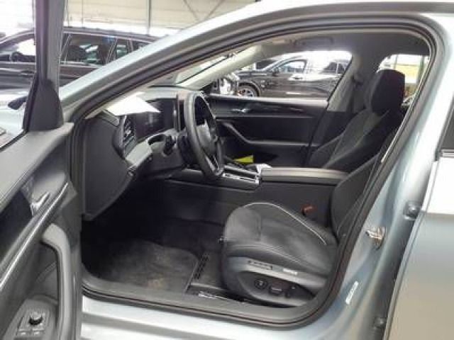 Volkswagen Passat 1.5 eTSI DSG Business Navi AHK LED Kamera foto 5