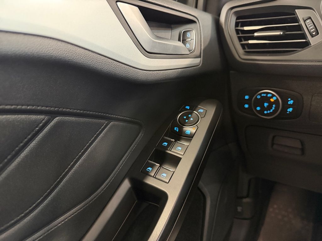 Ford Focus - Bild 18