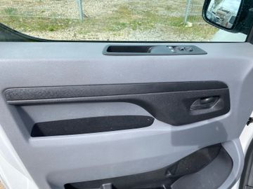 Opel Vivaro - 6
