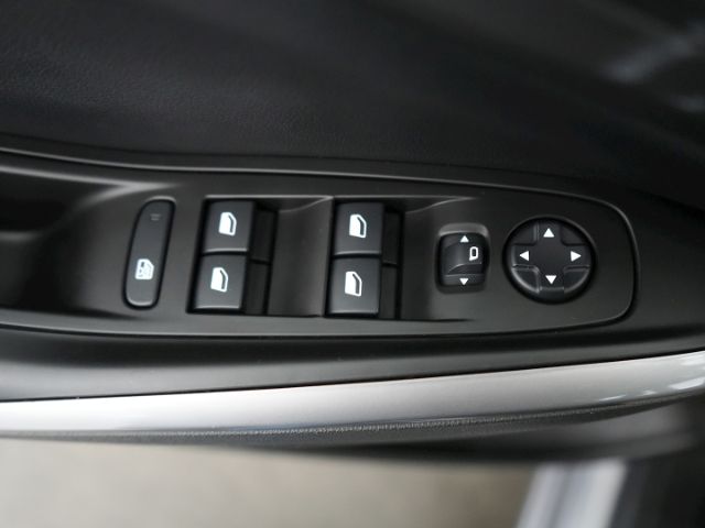 Grandland ENJOY AT+AHK+BLUETOOTH+KLIMA+DAB+LED-S