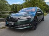 Skoda Superb 1.4 TSI iV DSG COMBI L&K