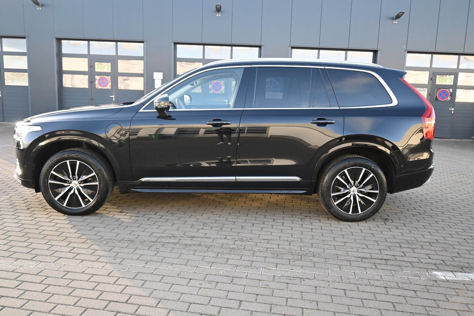 Fahrzeugabbildung Volvo XC90 Inscription Expression Recharge Plug-In Hyb