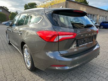 Ford Focus - 4