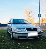 Skoda Oktavia Automatikgetriebe - Skoda Octavia aus 2002: Kombi