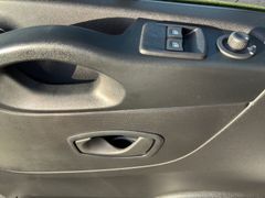 Renault Trafic 2,0 dCi 120 L2H1 Life  9-Sitze