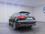 Maserati Levante S PANO LUFTF SPORT-AGA SOFTCLOSE AHK - Maserati Levante aus 2018