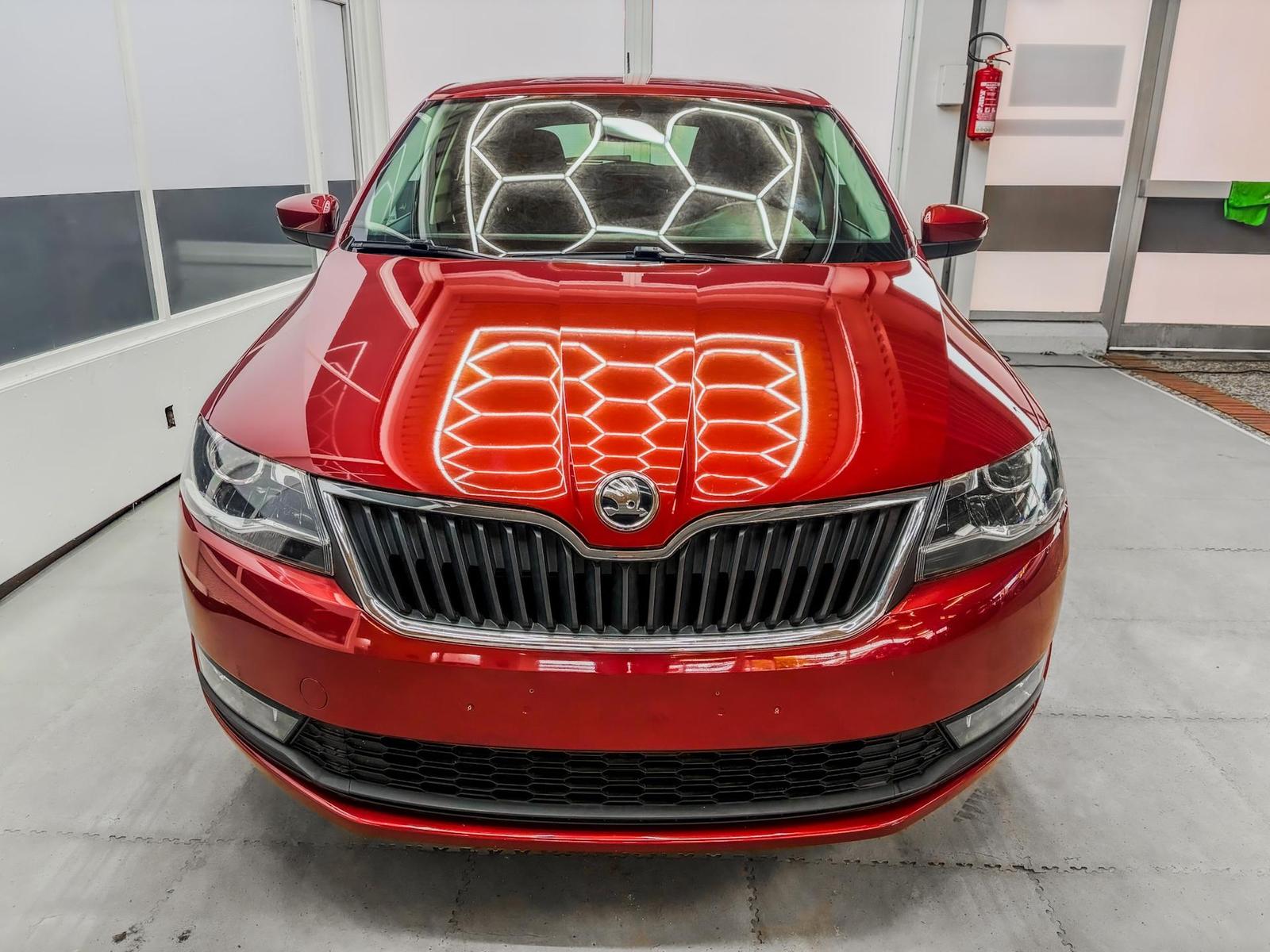 Skoda Rapid FAMILY DYNAMIC PAKET KLIMAAUTOMATIK XEN...