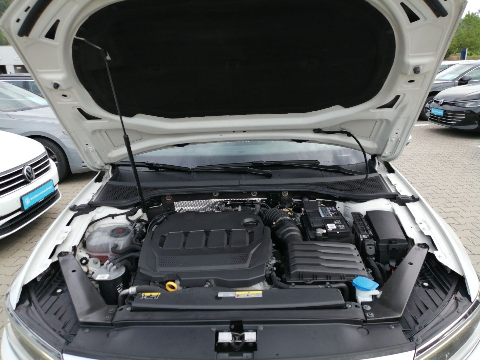 Volkswagen Passat Variant - Bild 11