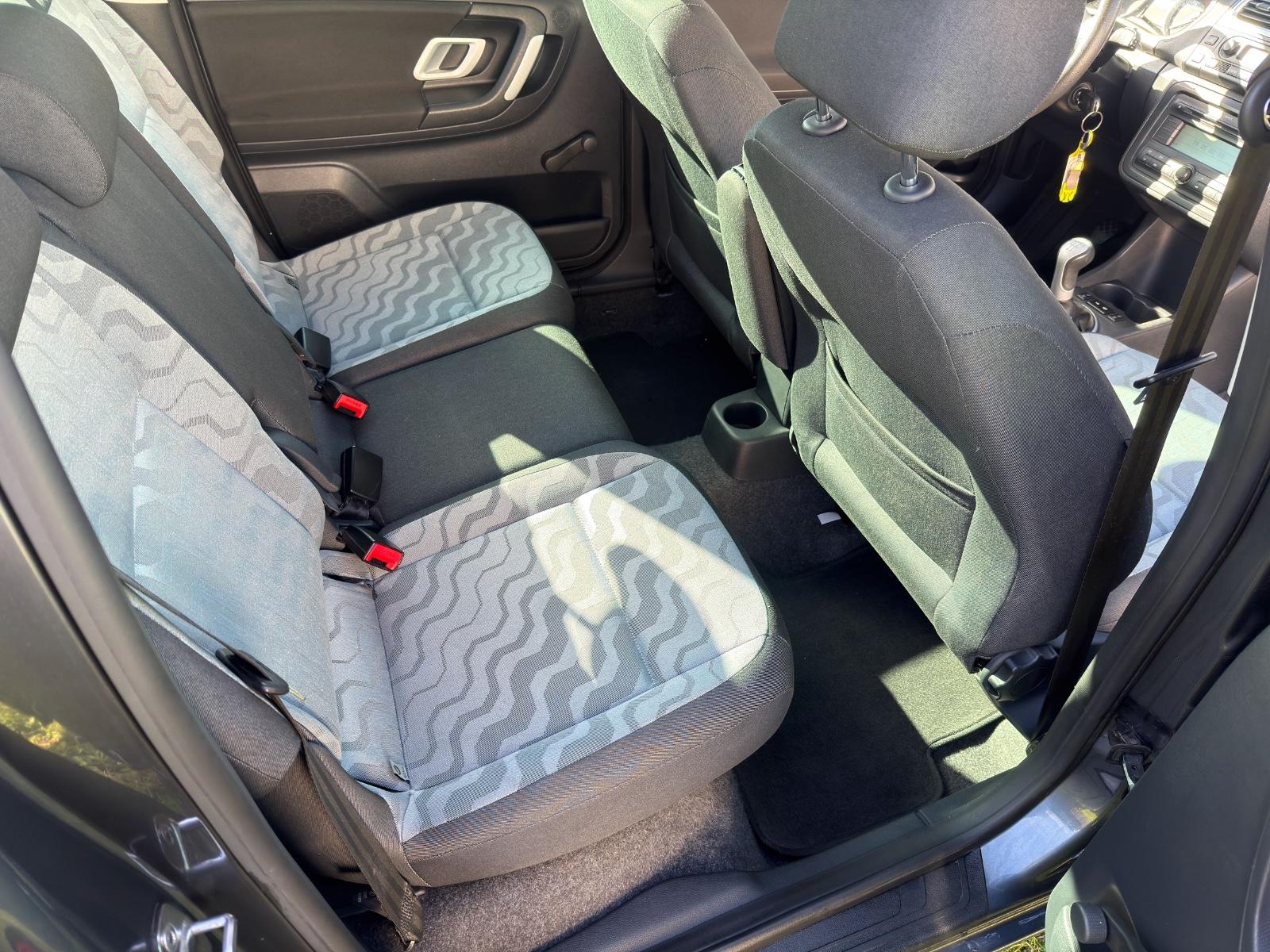 Skoda Roomster 2009 — photo 10