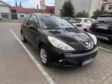 Peugeot 206+ - Peugeot 206 in Magdeburg