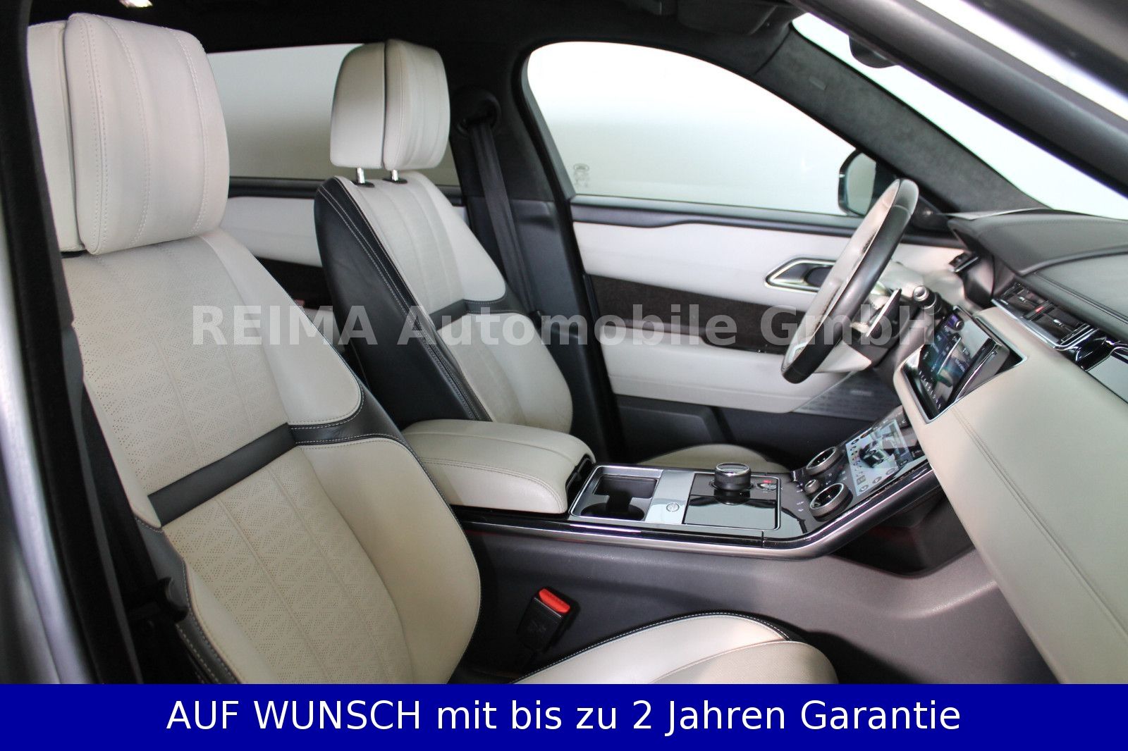 Fahrzeugabbildung Land Rover Range Rover Velar 3,0D AWD HSE R-Dynamic, ACC,