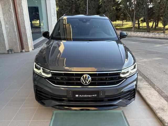 Volkswagen VOLKSWAGEN Tiguan 2.0 TDI 150 CV SCR DSG R-Line imagem 2