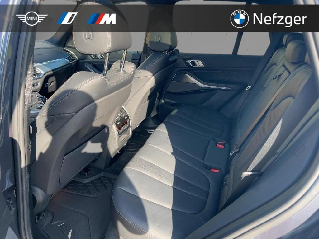 BMW X5 xDrive30d M Paket Laser HUD H&K Standheizung