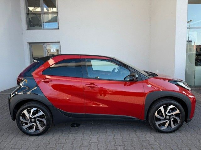 Fahrzeugabbildung Toyota Aygo X Teamplayer 1.0l 72PS Kamera!