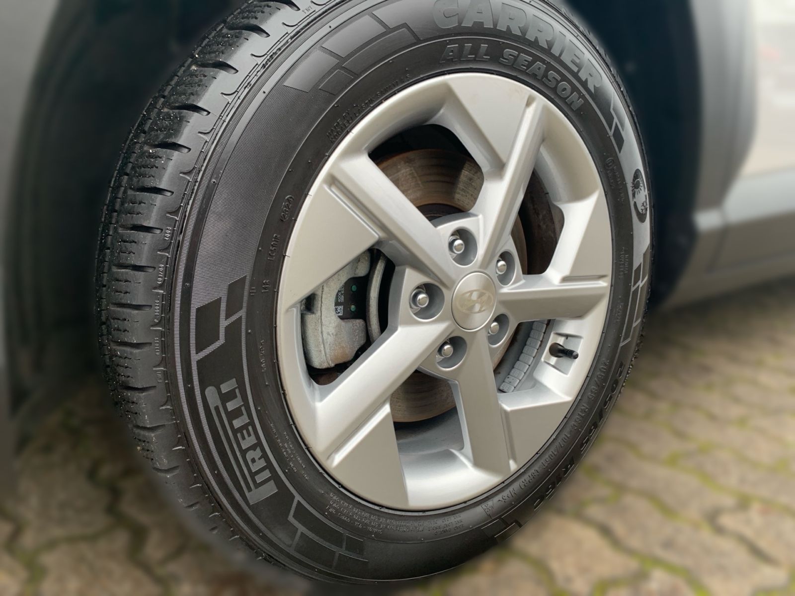 Fahrzeugabbildung Hyundai KONA 1.6 GDI Select Hybrid LED Navi Sitzheizung