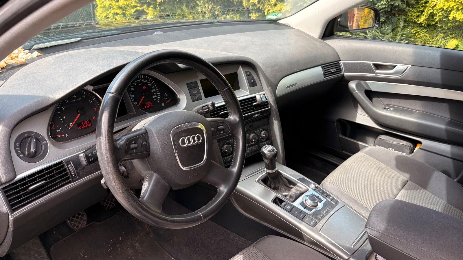 Audi Quattro 2008 — фото 5