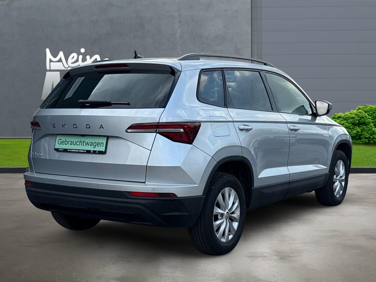 Skoda Karoq SELECTION 1.5TSI PDC+SHZ+GRA+ALU+KESSY+LED