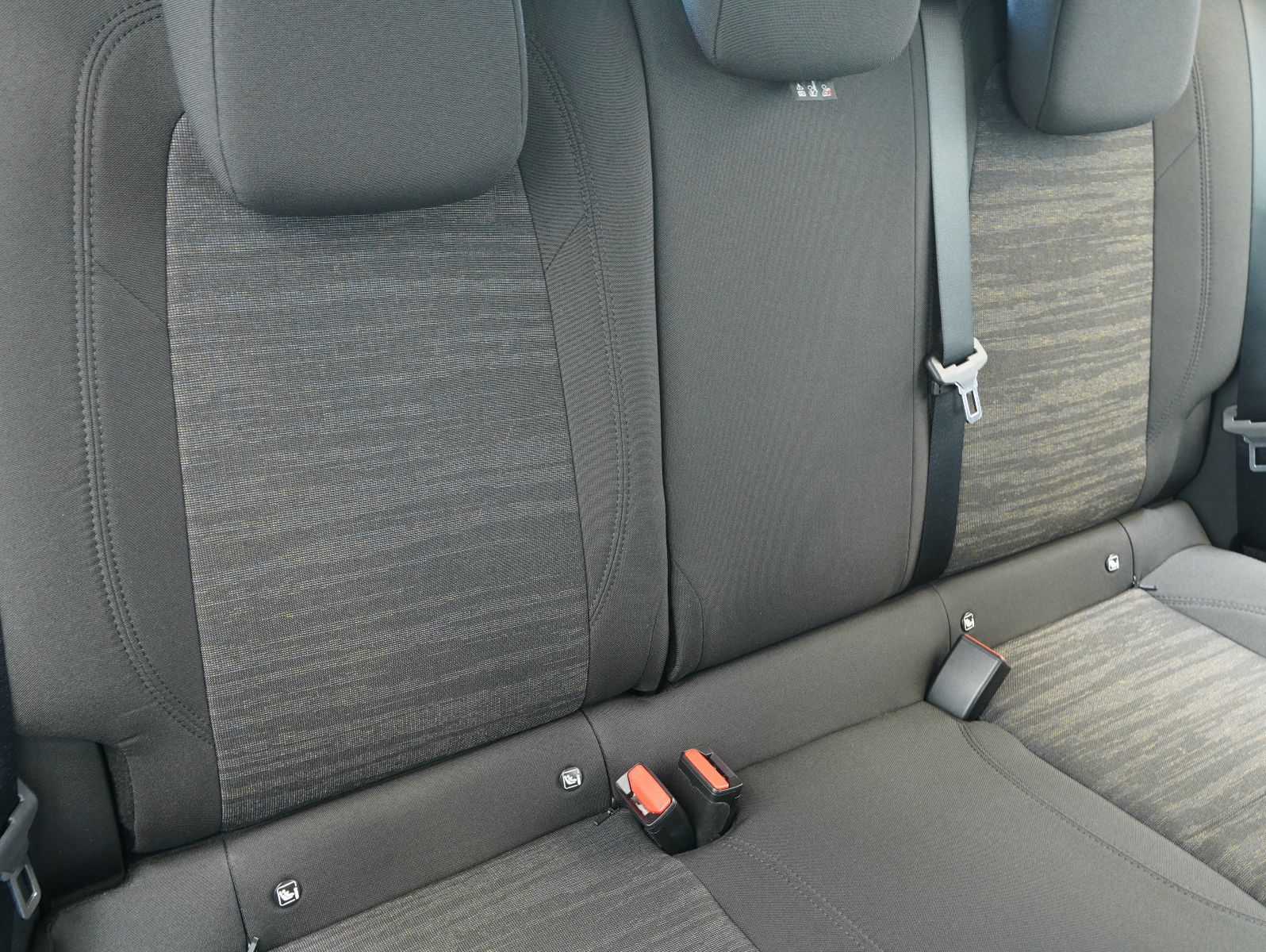 Fahrzeugabbildung Jeep Avenger 1.2 T-GDI Longitude