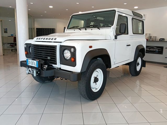 Land Rover Defender 90 2.2 TD4 Station Wagon Adv