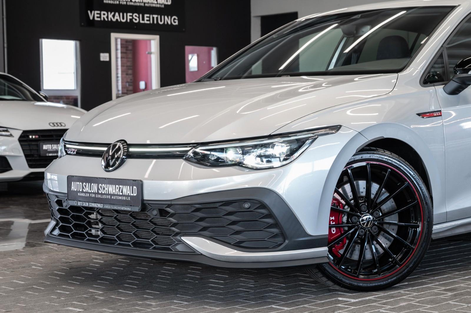 Volkswagen Golf 8 GTI Clubsport| AKRAPOVIC|NAVI|KEYLESS