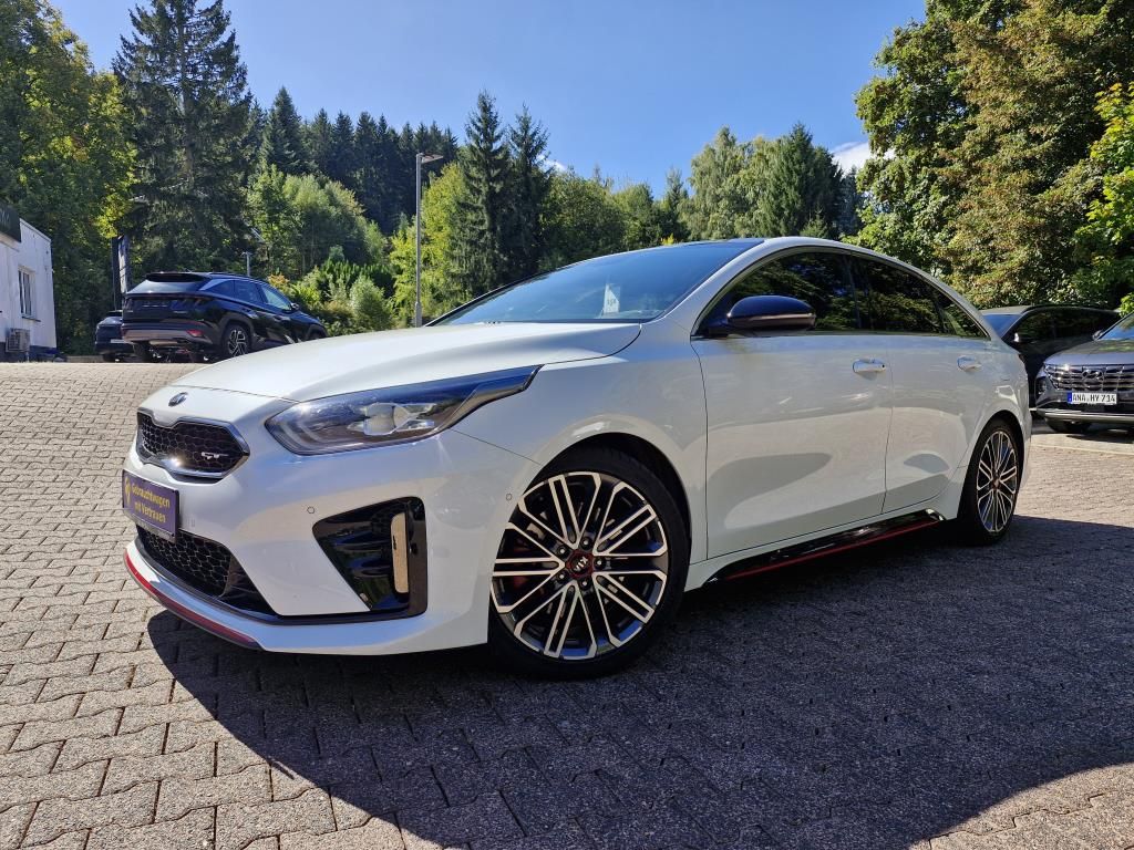 ProCeed GT 1.6T Standheizung+Winterräder+JBL