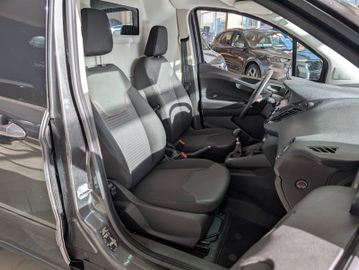 Ford Transit Courier Sport