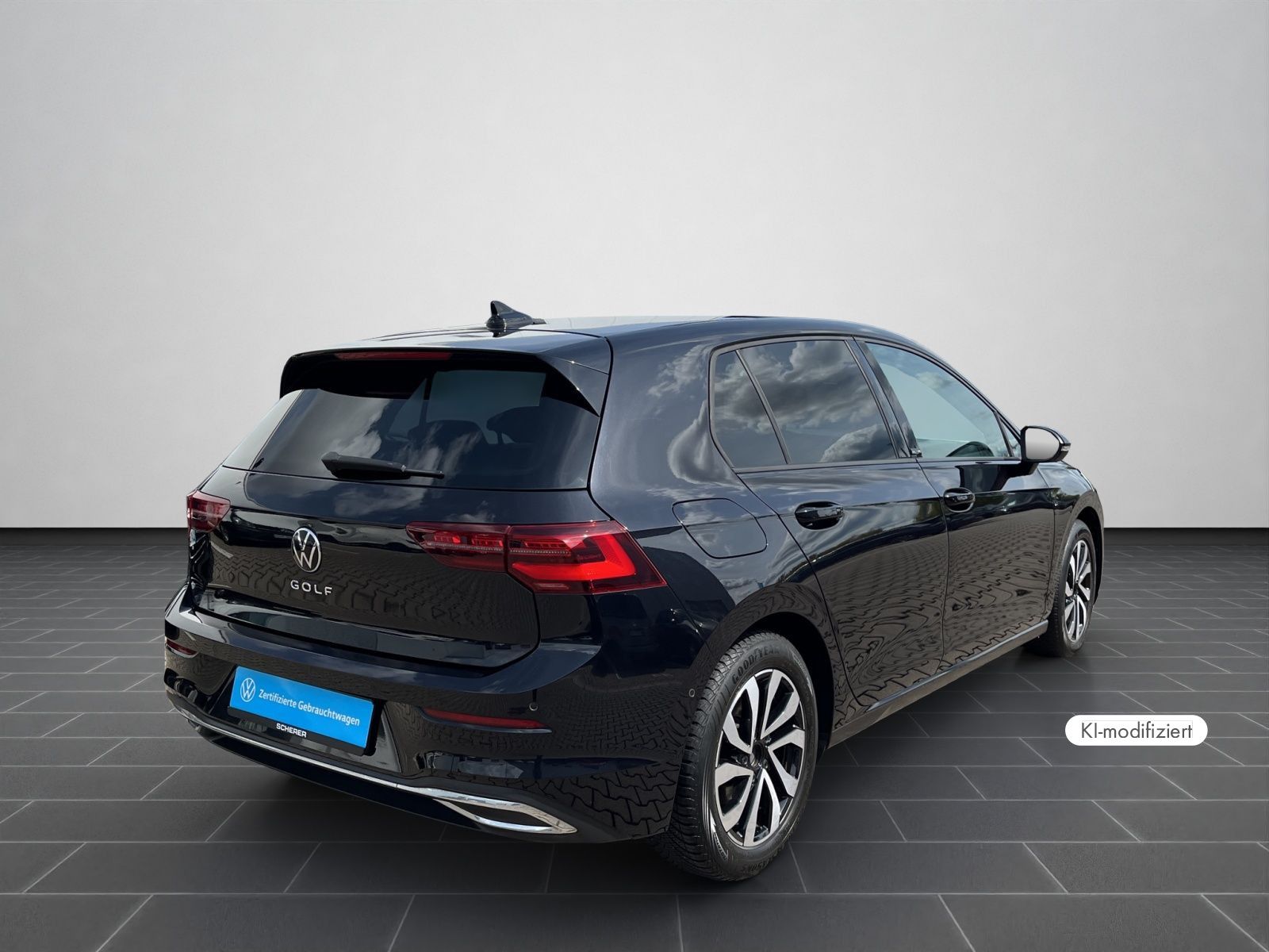 Volkswagen Golf VIII 2.0 TDI DSG IQ.LIGHT NAVI AHK RFK u.v foto 2