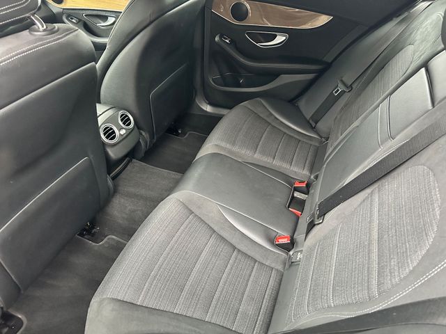 Fahrzeugabbildung Mercedes-Benz C 220 CDI T-Modell Exclusiv+Navi+SHZ+PDC+LED