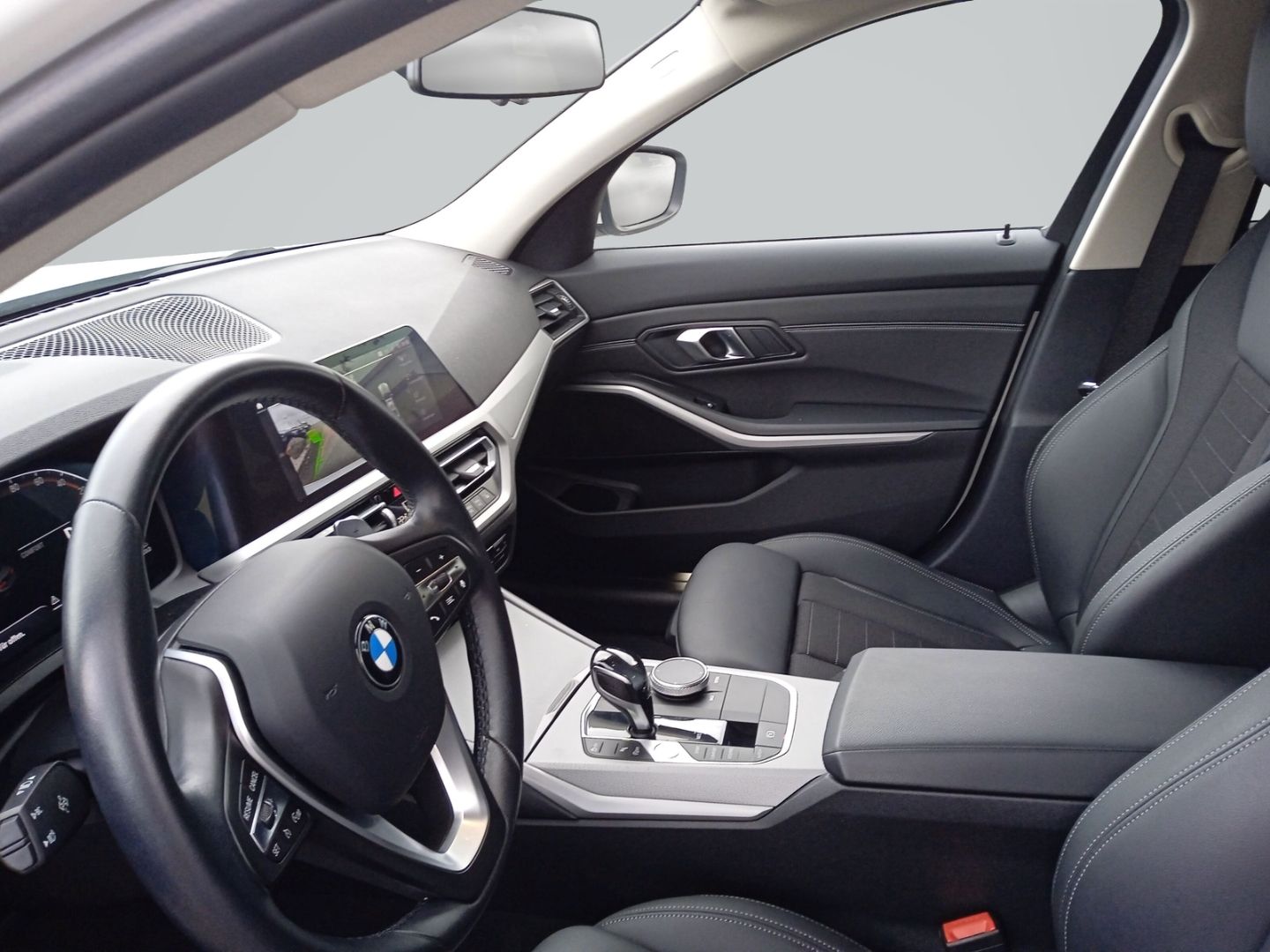 BMW 318 i Lim.Aut.+SPORTSITZE+DAB+LED+KEYLESS GO+ foto 13