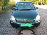 Toyota Yaris 1.3 Liter Benzin  Klima Autom... - gebrauchte Toyota Yaris aus dem Jahr 2000