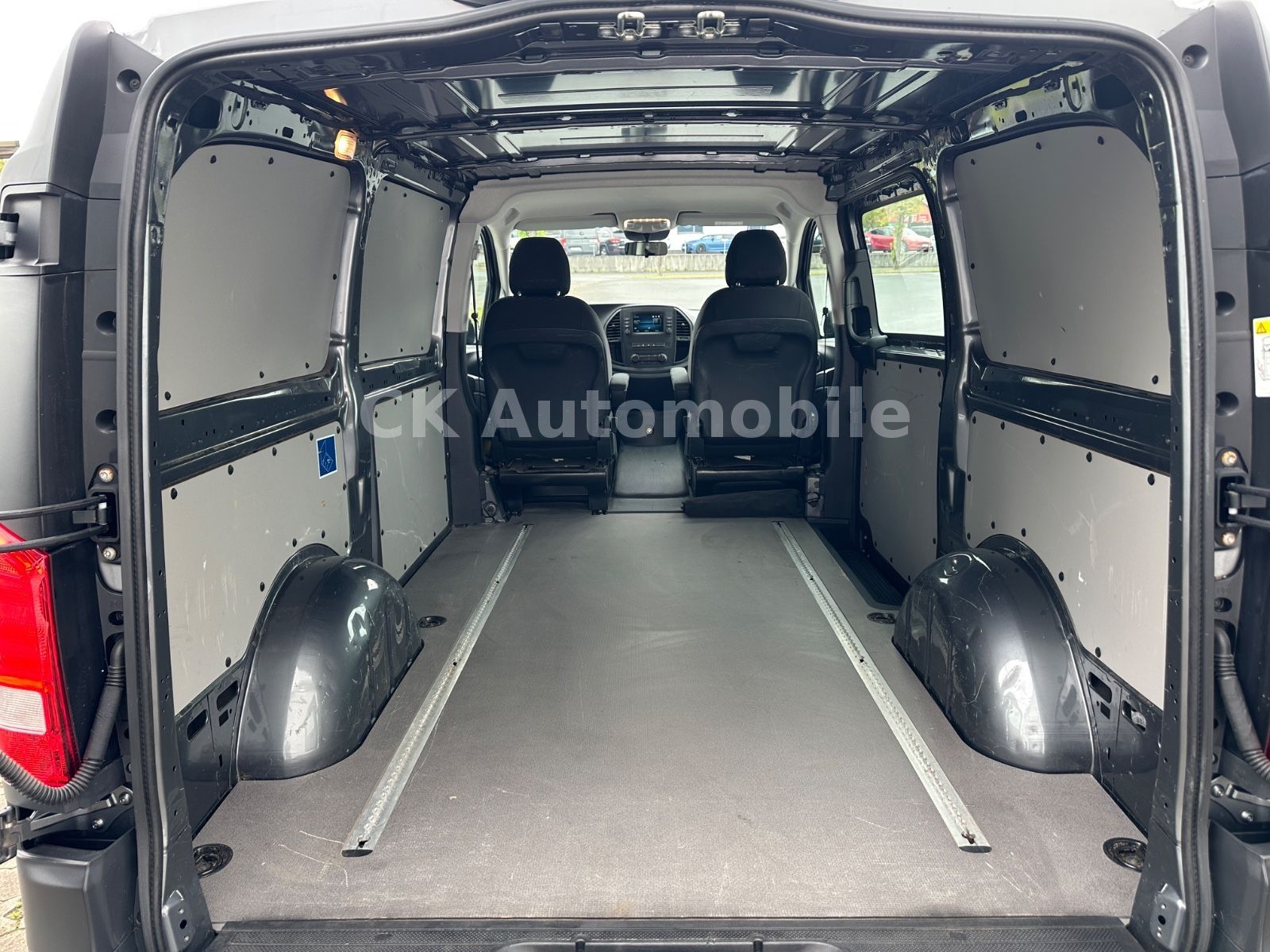 Fahrzeugabbildung Mercedes-Benz Vito Kasten 116 PRO Autom./Navi/Klima/Kamera/AHK