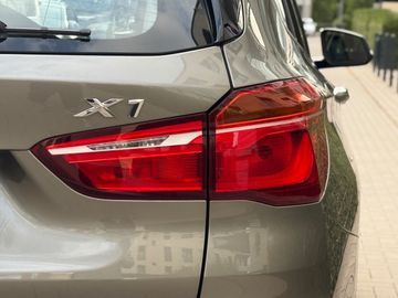 BMW X1 - 11