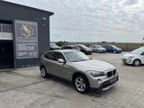 BMW X1 Baureihe X1 25 i xDrive * PANORAMA* NAVI*PDC - BMW X1: Xdrive 25i