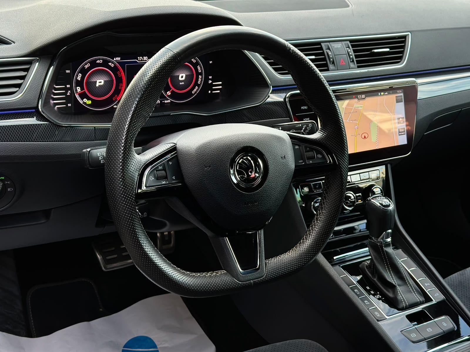 Skoda Superb 2.0TDI SPORTLINE 4x4 VIRTL#ACC#COLUMB#AHK
