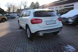 Mercedes-Benz GLB 180 - Mercedes-Benz GLB 180 mit Benzin-Antrieb: Automatik