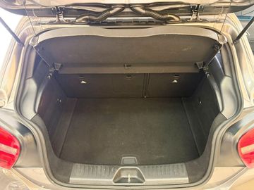 Mercedes A 180 - 9