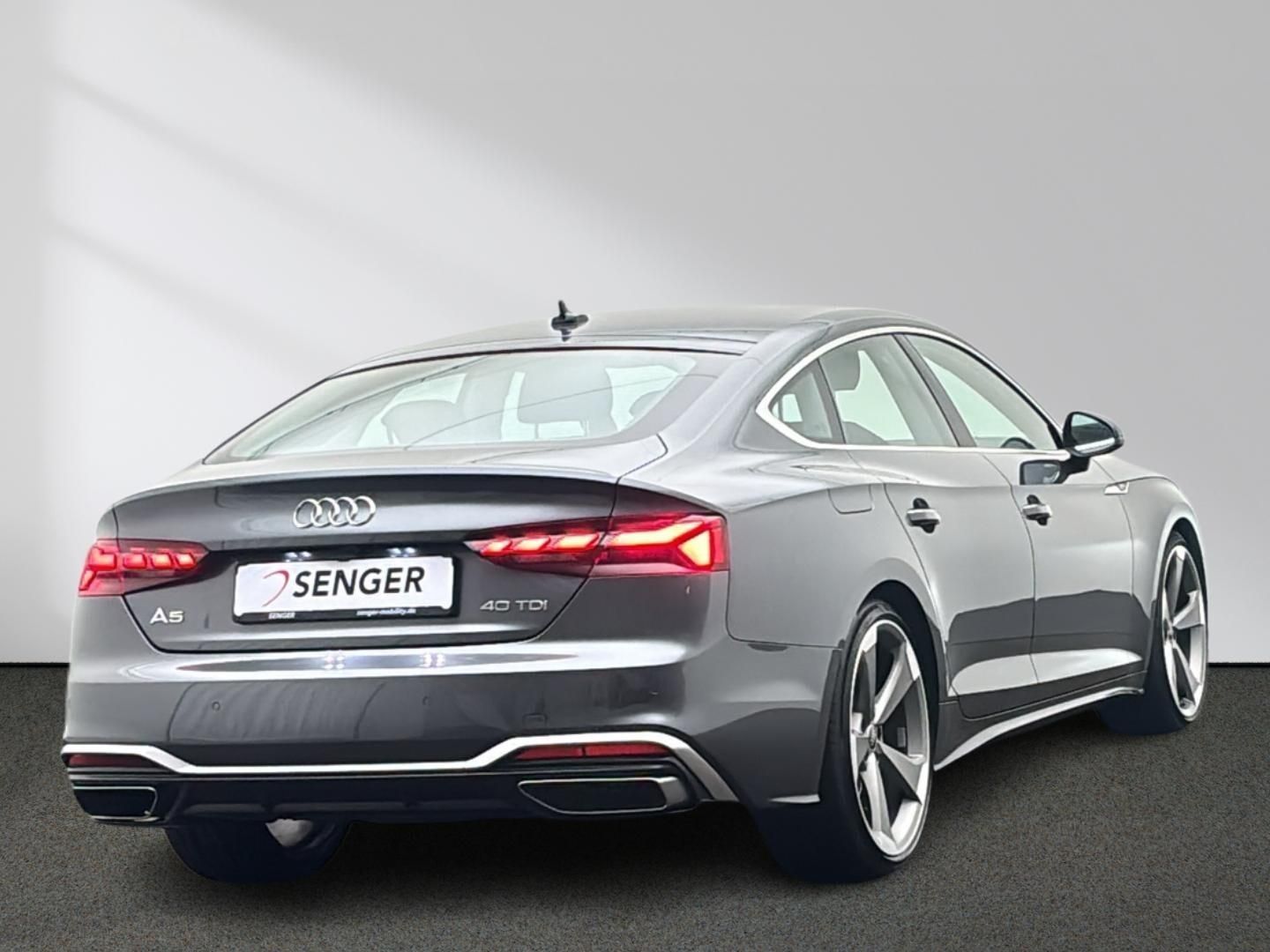 Audi A5 Sportback 40 TDI S line business MMI LED foto 3