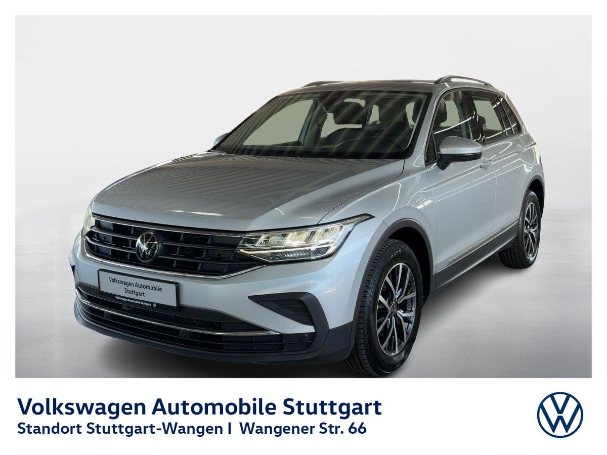Volkswagen Tiguan - 1