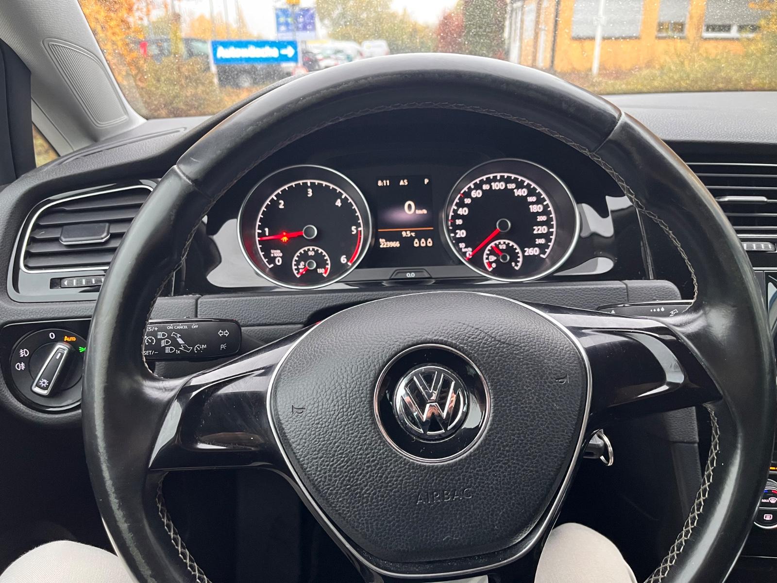 Volkswagen Golf 2014 — photo 12
