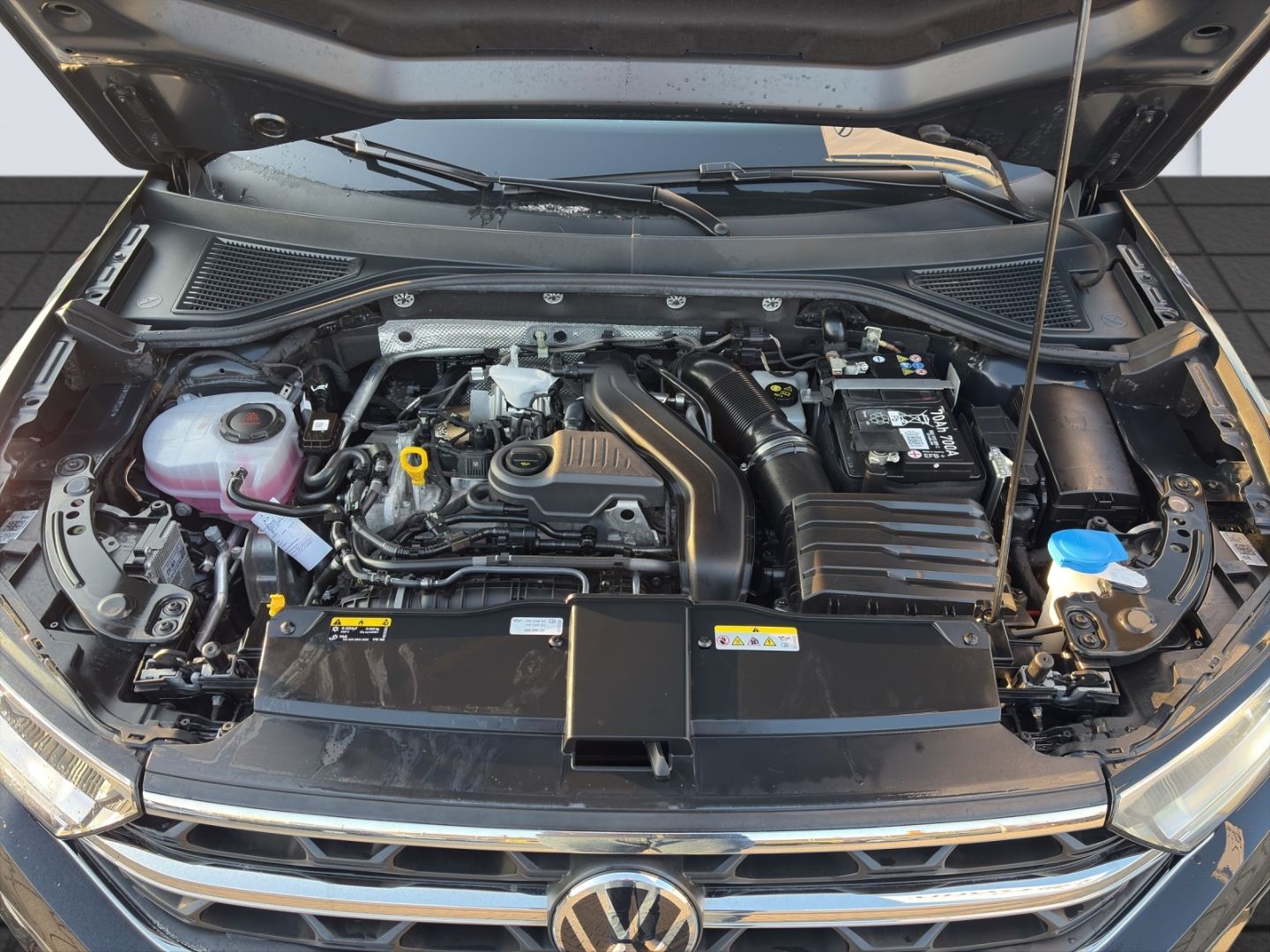 T-Roc Style 1,5l TSI OPF 7-Gang DSG AHZV LED GJR