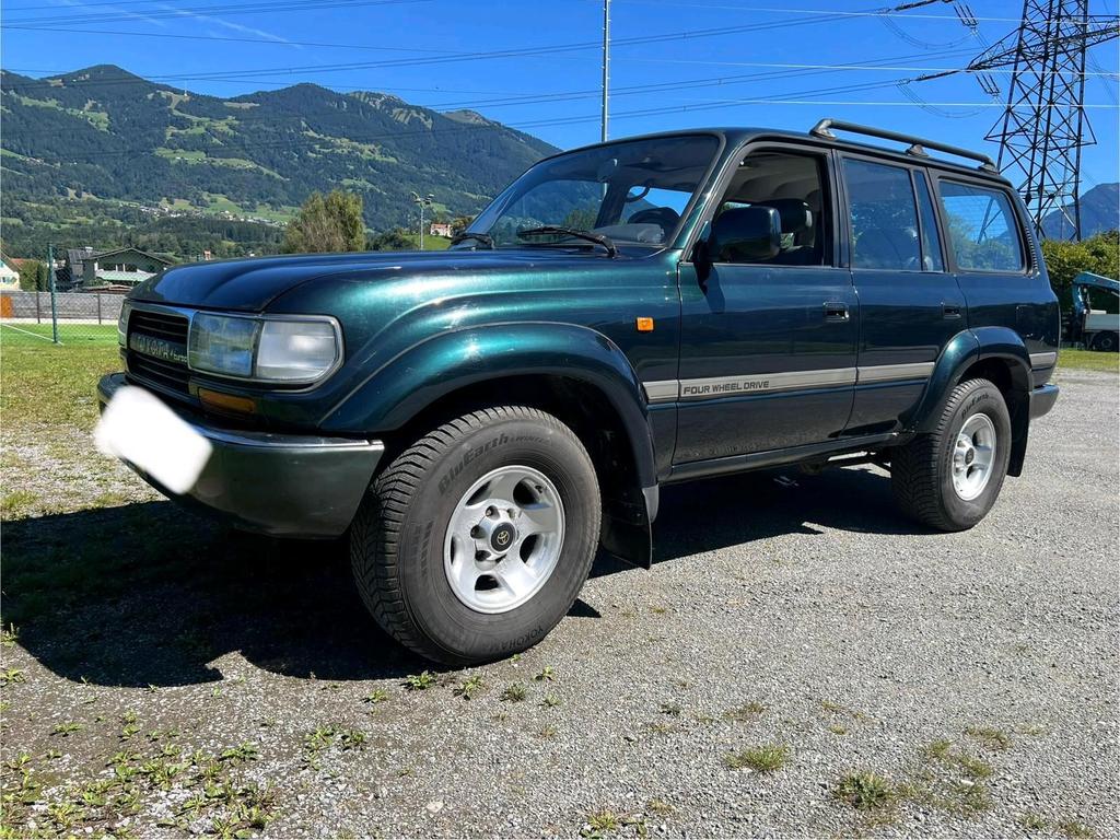 Toyota Land Cruiser