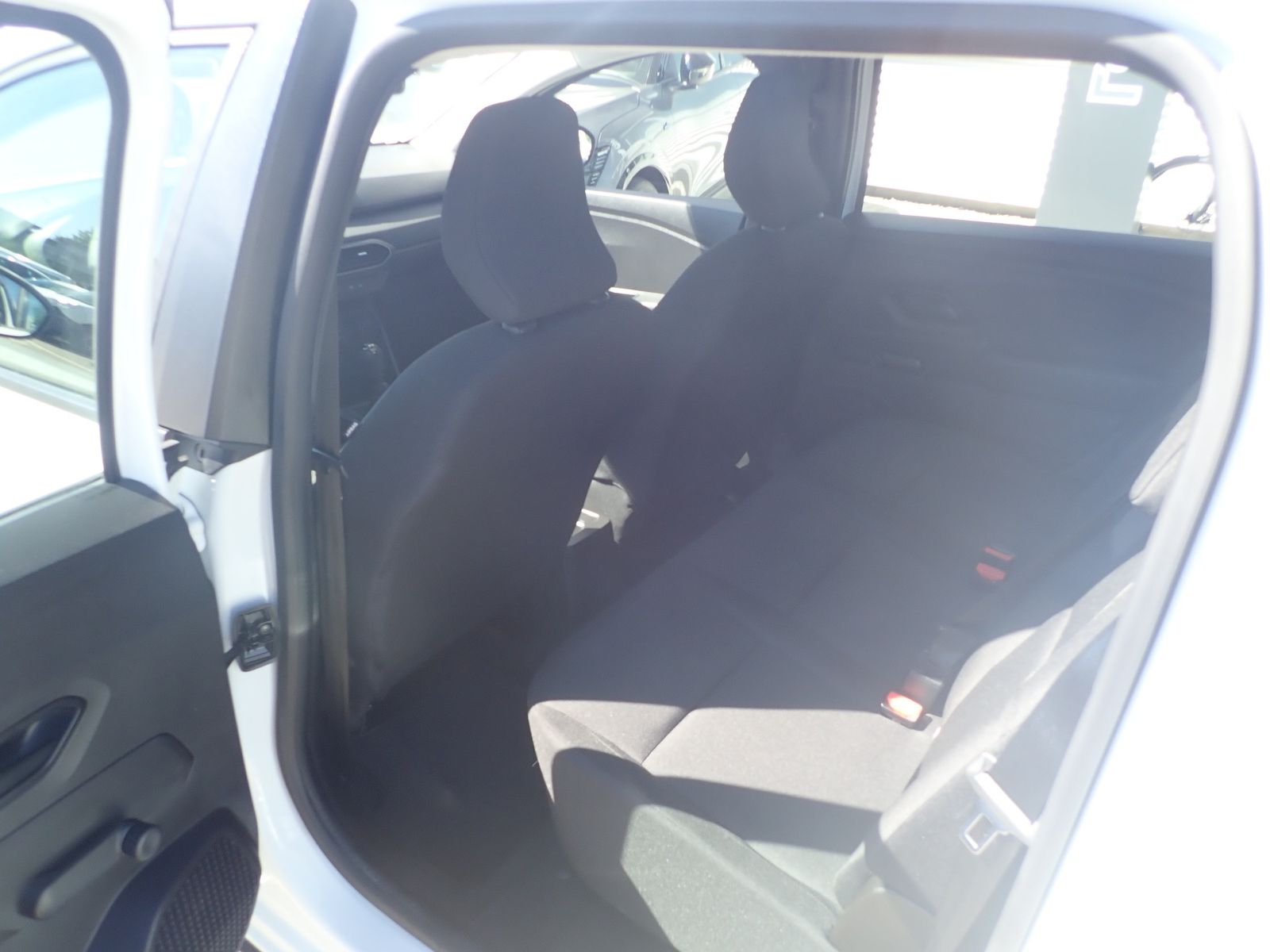 Fahrzeugabbildung Dacia Jogger Essential ECO-G 100