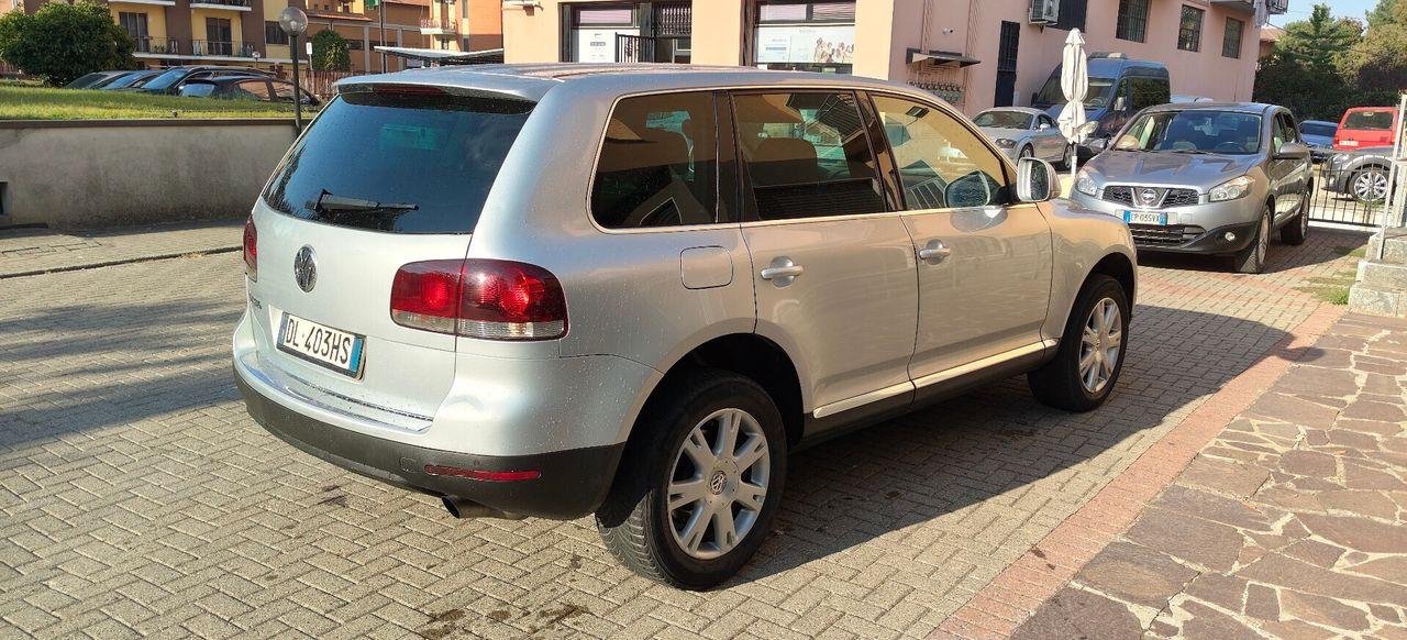 Volkswagen Touareg 2007 — photo 9