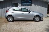 Mazda 2 Lim. Center-Line|Klima|LED|Mild-Hybrid| - Mazda 2: Silber