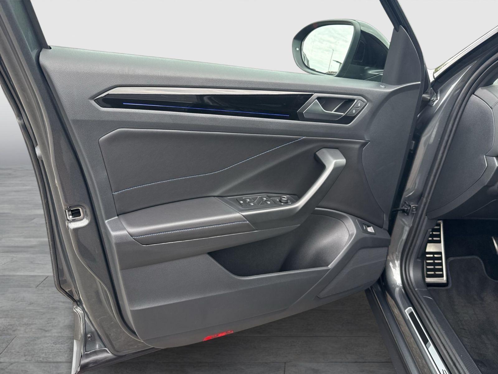 Volkswagen T-Roc - Bild 15